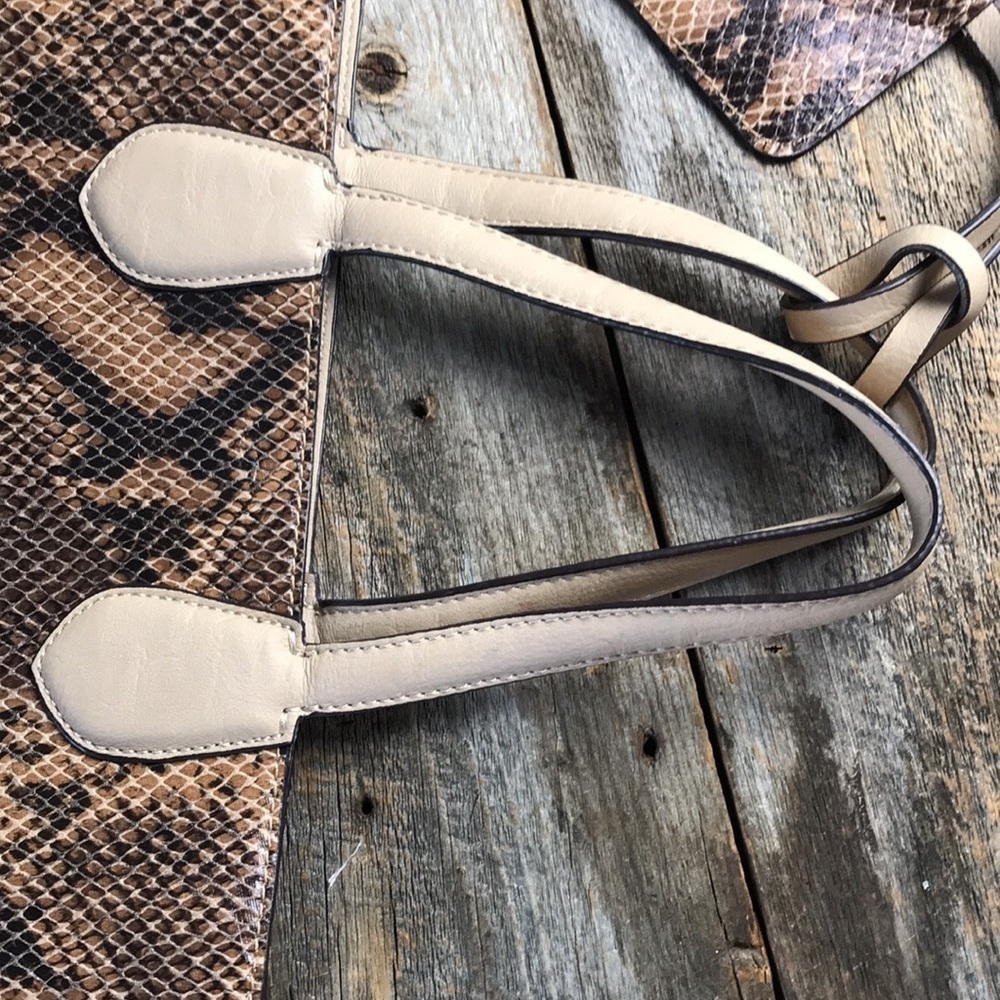 Charming Charlie Brown Snakeskin Tote with Wristlet and Strap - Picture 7 of 8